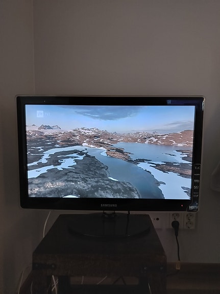 23" Samsung P2370HD TV/Monitori