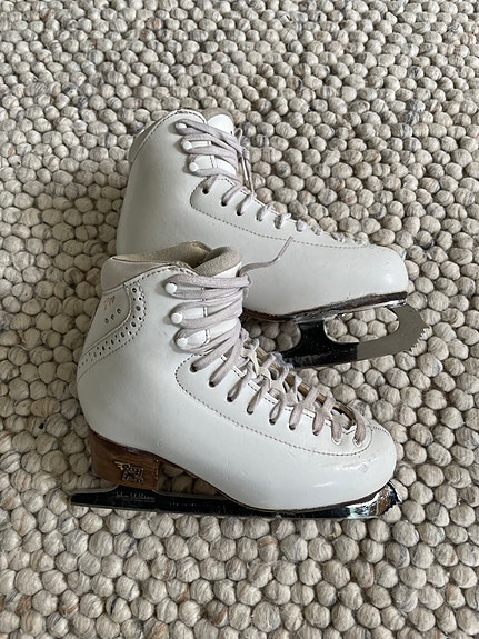 Risport RF3 225 ja coronation ace