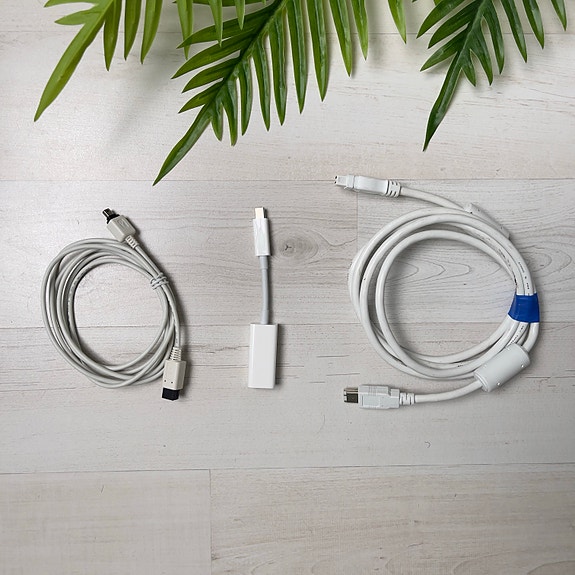 Apple Thunderbolt 2 - FireWire  adapteri + FireWire 4,6,9 pin kaapelit