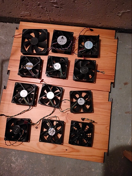 Laite tuuletin 12v