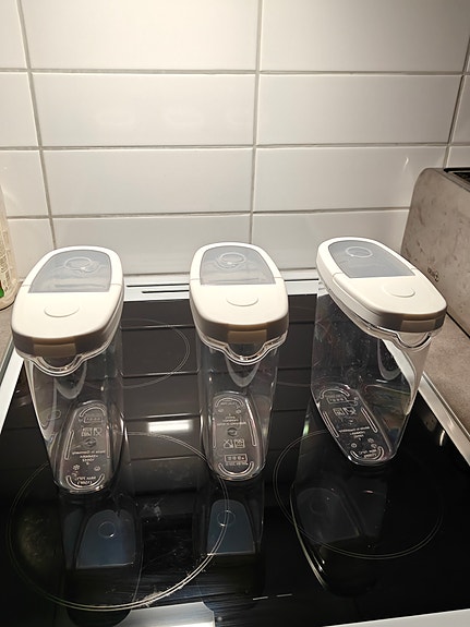 IKEA 365+ muoviset säilytysastiat keittiöön