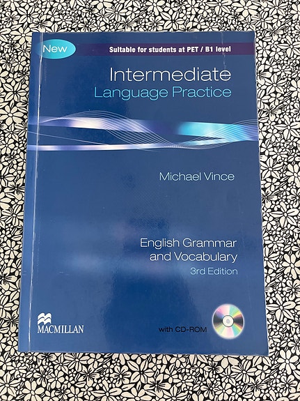 Intermediate Language Practice English Grammar and Vocabulary -oppikirja