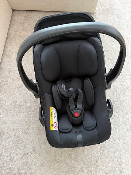 Britax Römer turvakaukalo musta