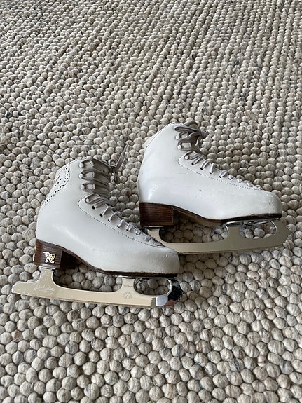 Risport RF3 230 ja coronation ace