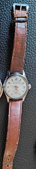3kpl vintage rannekelloa