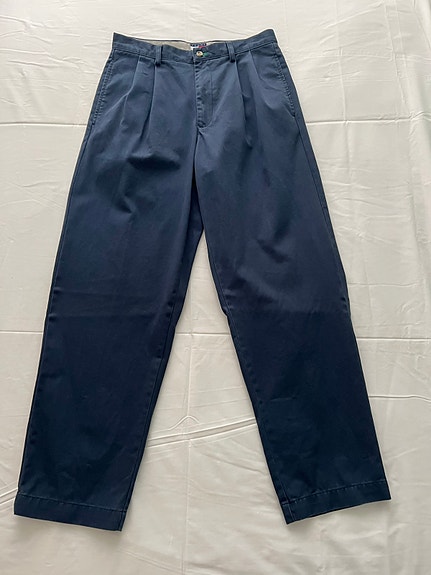 Tommy Hilfiger naisten tummansiniset chinot, W31