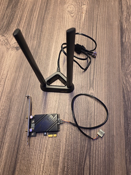 Asus WiFi 7-adapteri ja Bluetooth 5.4 -sovitin