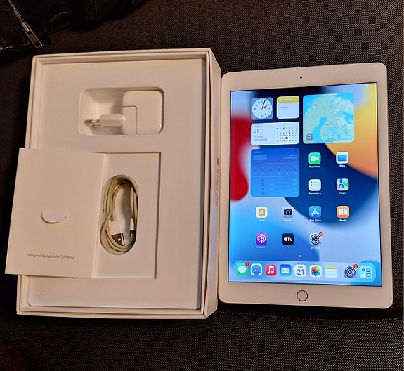 Apple iPad Air 2 128GB Wi-Fi + SIM (Cellular)