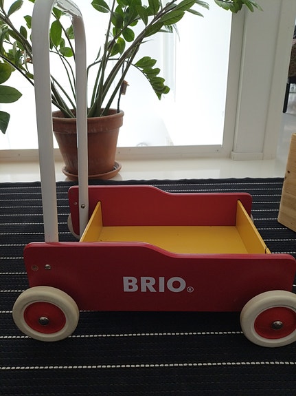 Brio taaperokärry