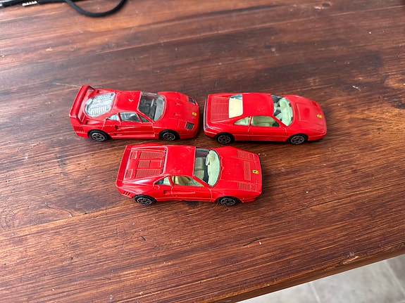 Ferrari leluautot