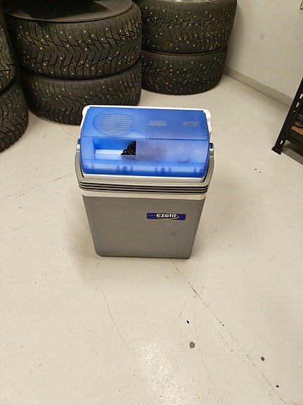 Kylmälaukku 12v