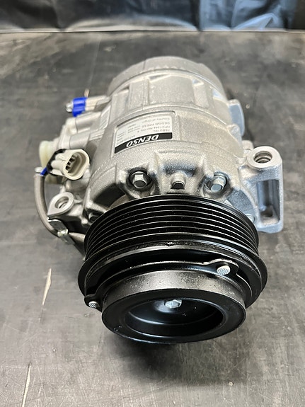 Ilmastoinnin kompressori Denso Opel 2.0di ja 2.2dti