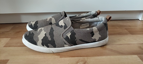 Miesten kangaskengät 44