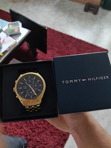 Tommy Hilfiger rannekello
