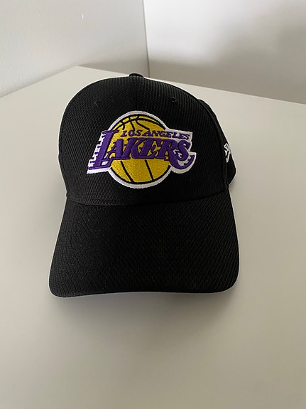 LA Lakers lippis
