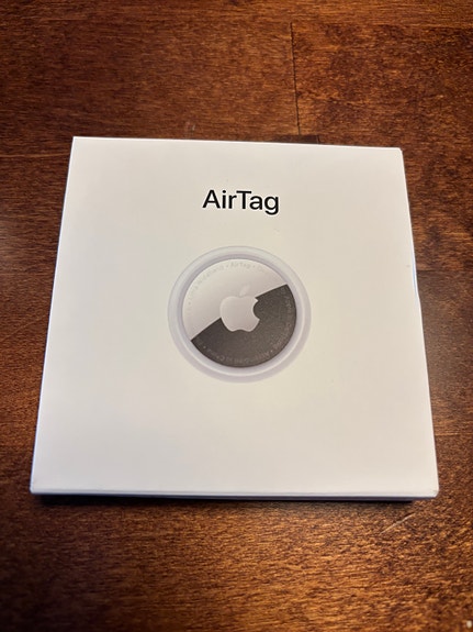 Apple AirTag paikannin