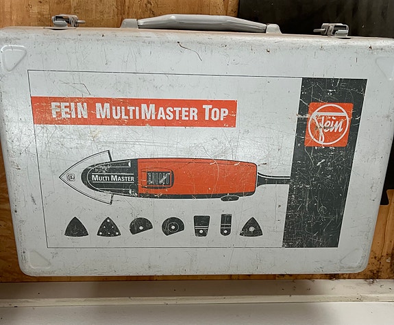 Fein MultiMaster Top monitoimityökalu salkulla