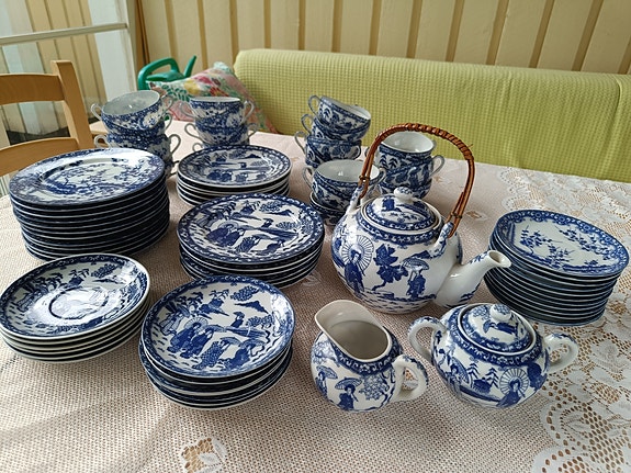 Japanilainen tee-astiasto