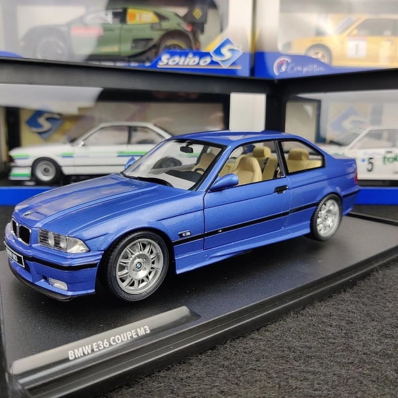 Solido 1:18 - Pienoismalliauto - BMW E36 COUPE M3