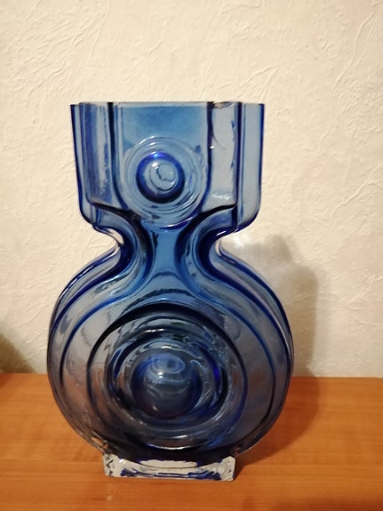 Lasimaljakko, sininen Aitanlukko, Design Helena Tynell
