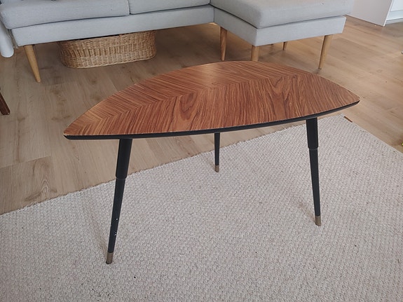 ikea lövbacken sivupöytä