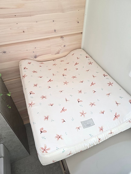 Cam Cam Copenhagen hoitoalusta – Windflower Creme