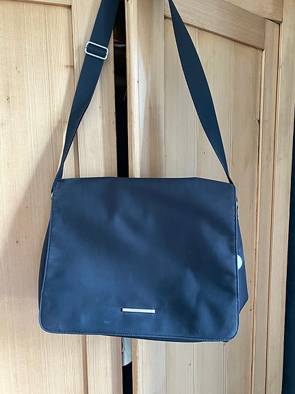 Kipling olkalaukku