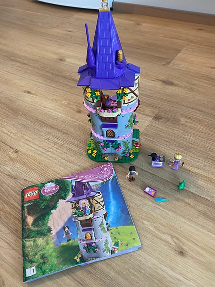 LEGO Disney Princess 41054 – Rapunzel’s Creativity Tower(2014)