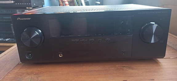 Pioneer VSX-421 viritinvahvistin