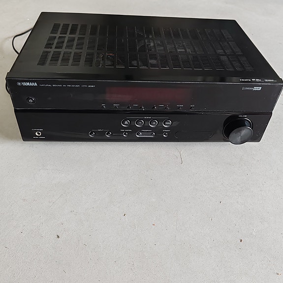 Yamaha htr-2067