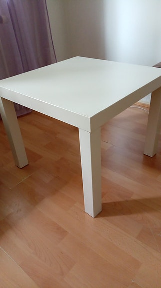 Ikea pöytä