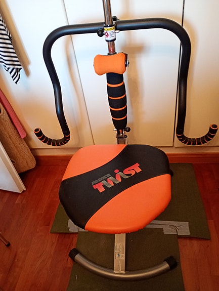 Ab King Pro Twist vatsalihaslaite oranssi-musta