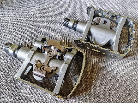 Shimano M324 yhdistelmäpolkimet SPD