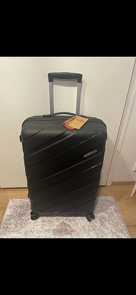 American Tourister Jetdriver- matkalaukku/cabin luggage 55cm musta