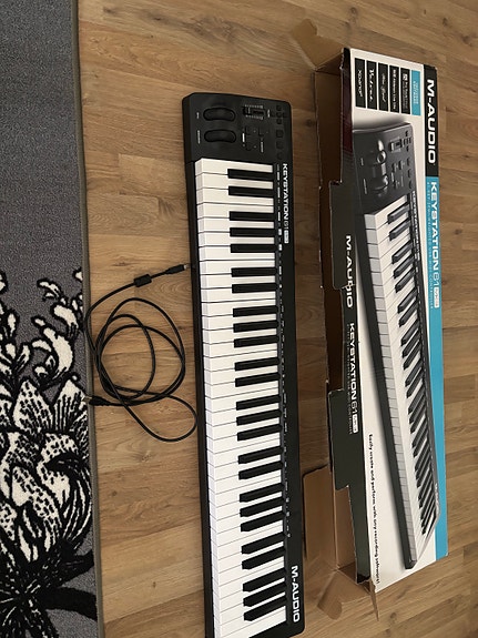 M-Audio Keystation MIDI koskettimet