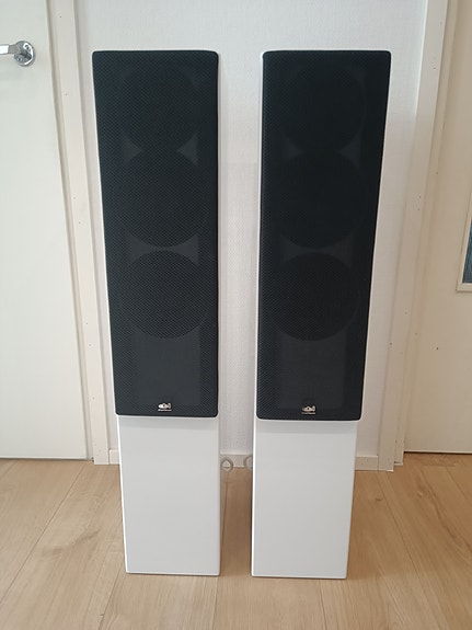 Chorus Compact 682i kaiuttimet