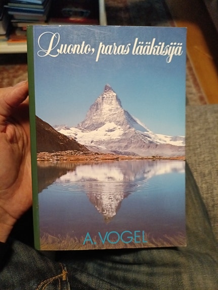 A. Vogel Luonto, paras lääkitsijä kirja