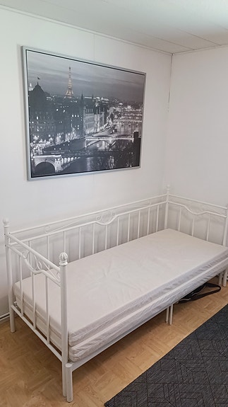 Metalli sänky