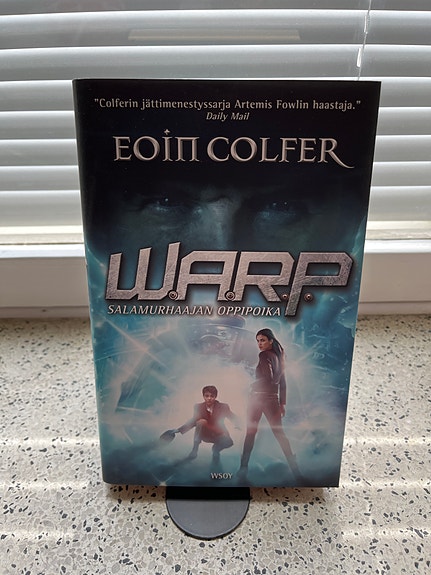 Eoin Colfer: WARP – Salamurhaajan oppipoika