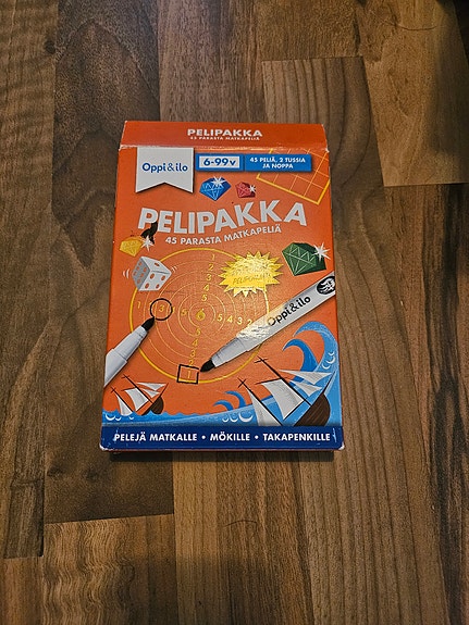 Oppi&ilo pelipakka