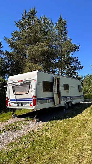Vuokrataan Hobby 650 -08 Asuntovaunu