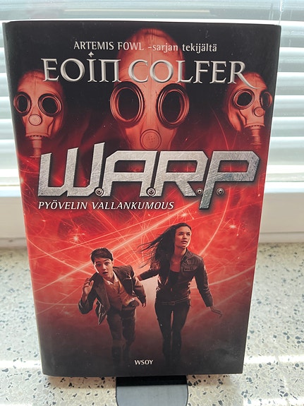 Eoin Colfer WARP – Pyövelin vallankumous