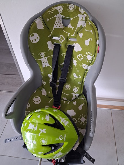 Hamax kiss pyöränistuin
