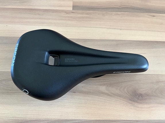 Ergon SM Sport Men -satula M/L