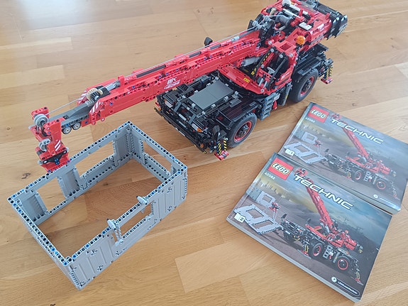 LEGO Technic 42082 Maastonosturi + alkuperäiset ohjeet