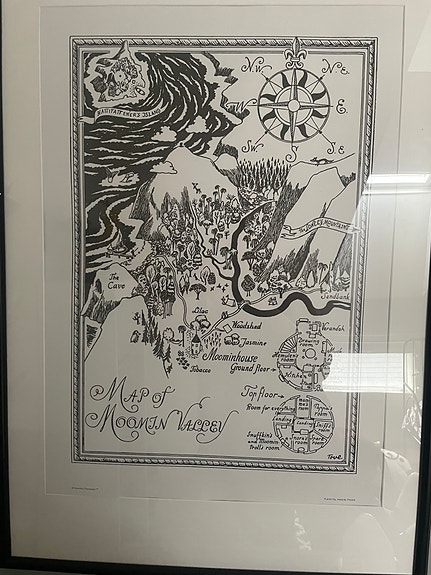 Juliste Muumi 50x70 - Muumilaakson kartta (Englanniksi)
