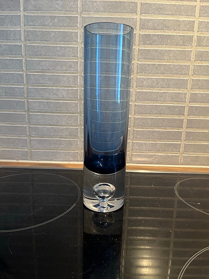 Iittala sininen lasimaljakko