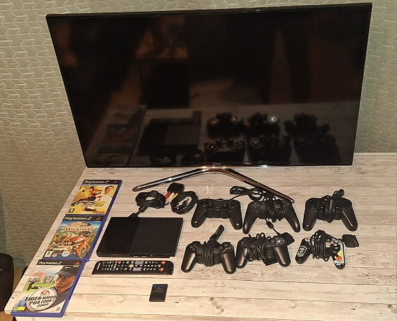Iso pelipaketti: PlayStation 2 Slim + Samsung 40" Full HD TV+6 ohjainta +3 peliä