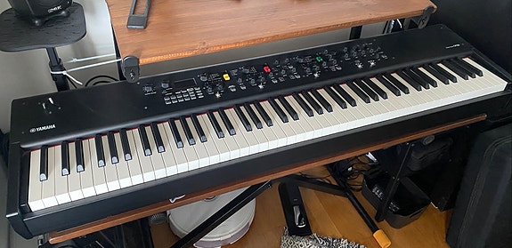 Yamaha CP88 sähköpiano