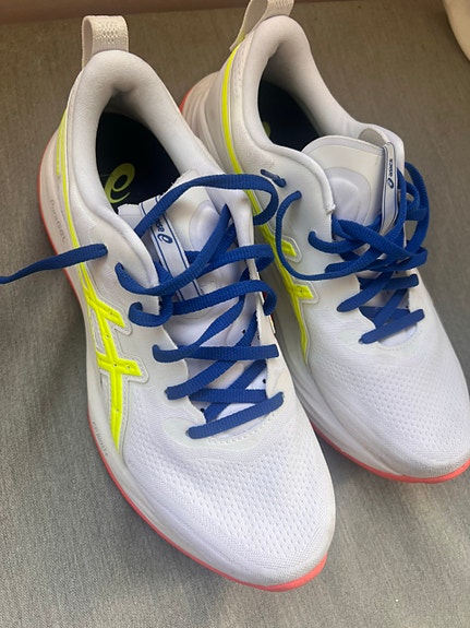 Asics Gel-Cumulus 27